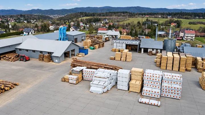 Fallwood – dron magazyn zewnętrzny